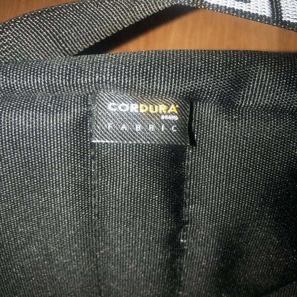 Supreme ss18 waist bag - Picture 4 of 4